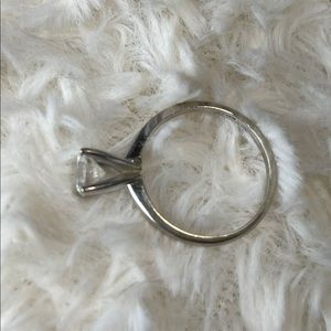 14k solid gold , ring 💍 white gold